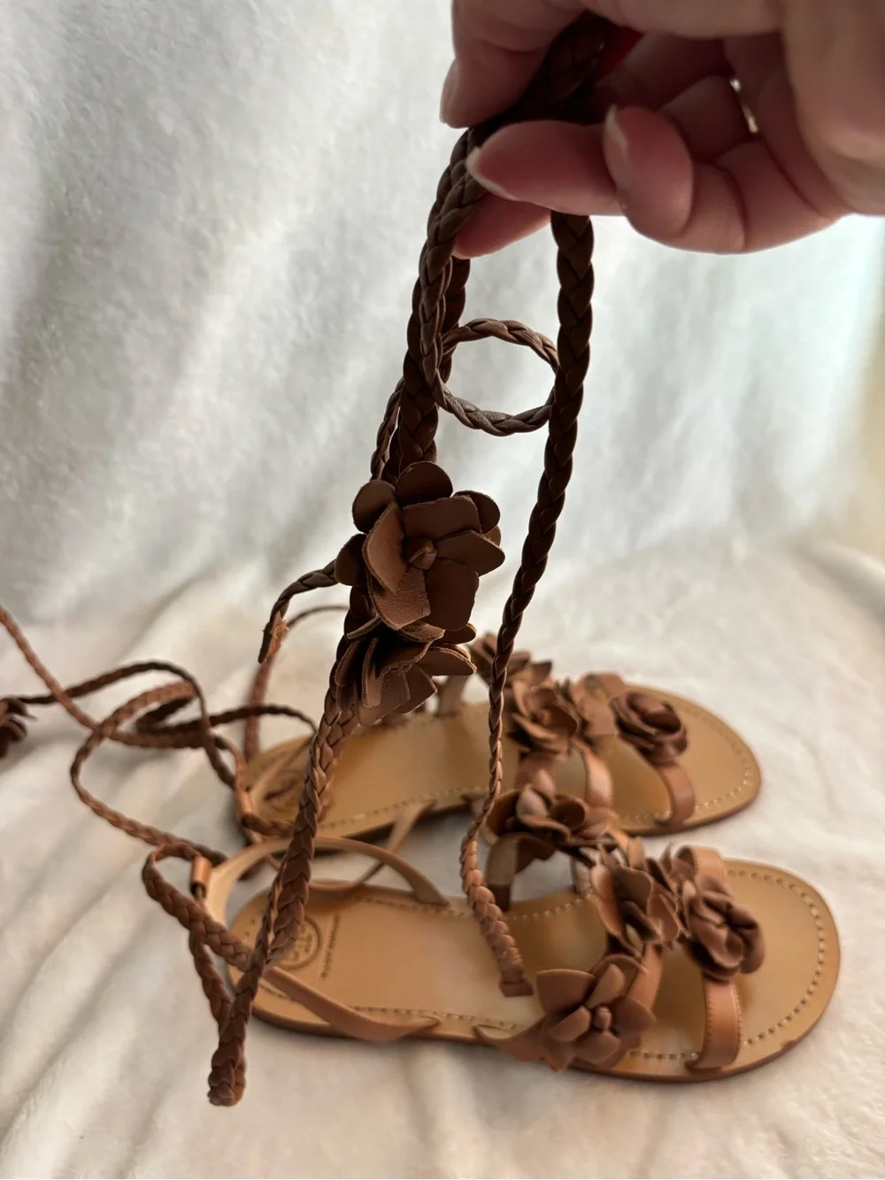 Tory Burch Blossom Gladiator Leather Wrap Sandals Size 10.5